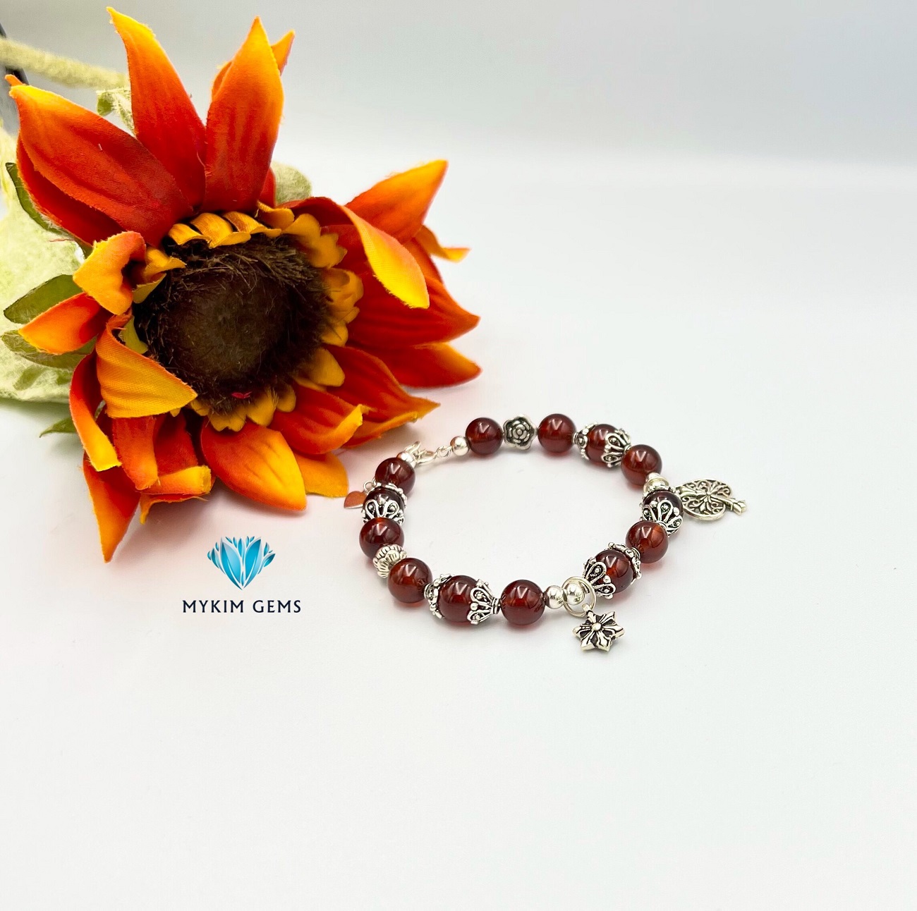 Lắc Bạc Garnet Vip 8mm Mix Charm Bạc