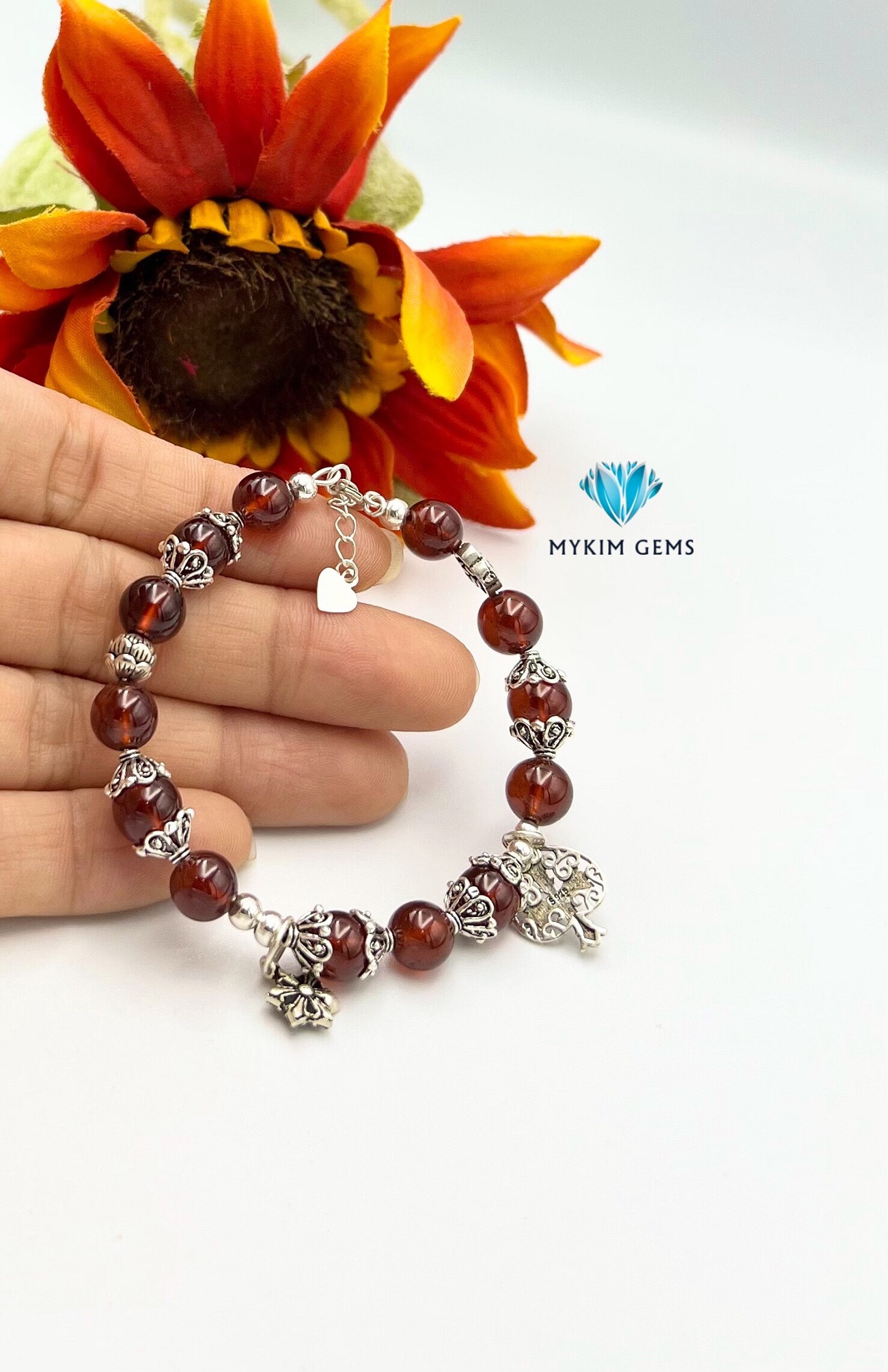 Lắc Bạc Garnet Vip 8mm Mix Charm Bạc