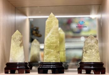 Tinh Thể Thạch Anh Vàng