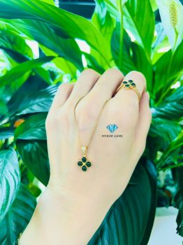 Mặt Dây Chuyền 4 Lá Ngọc Phỉ Thuý Vàng 14k