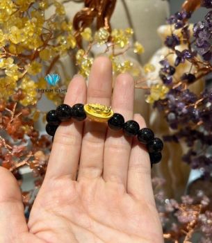 Vòng Thạch Anh Tóc Đen 10mm Mix Charm Vàng 24k