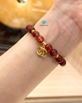 Vòng Thạch Anh Tóc Đỏ Ánh Kim A 8mm Mix Charm Chanel Vàng 24k