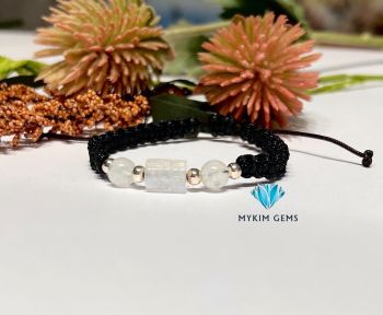 Vòng Dây Tết Lu Thống Moonstone A 7mm Mix Charm Bạc